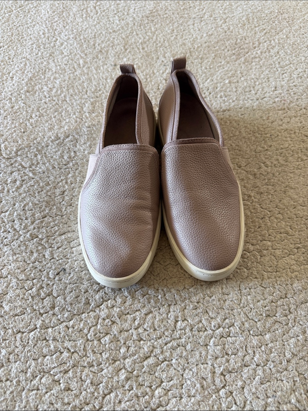 Vionic Cambria Slip-On Sneakers in Mauve Pink and White Size 6